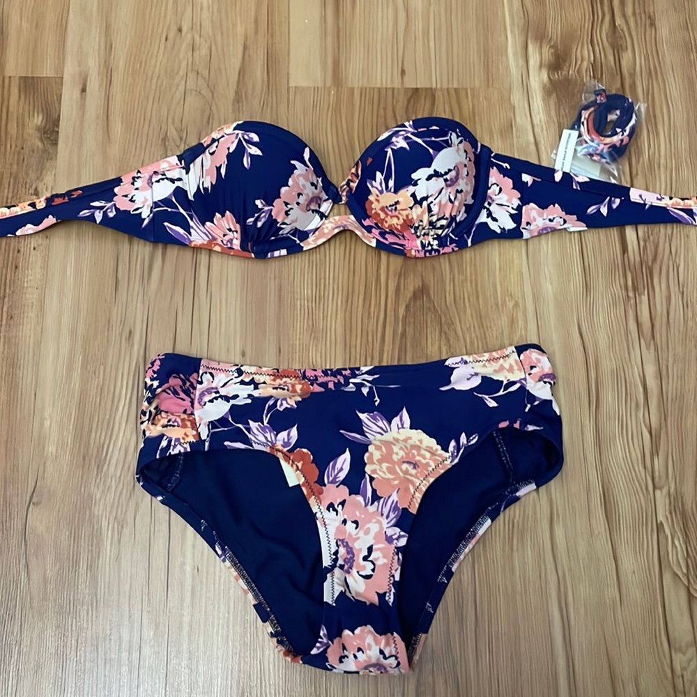 American Eagle Matching Bikini Top and Bottom